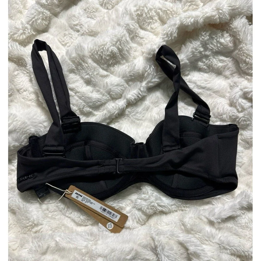 SKIMS SWIM STRAPLESS UNDERWIRE BIKINI TOP NWT ONYX MEDIUM
